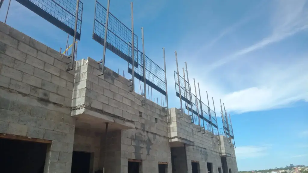 guarda corpo metálico para edifícios